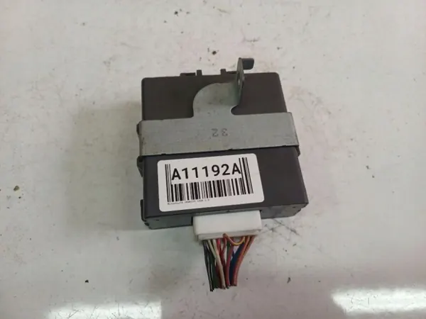 Relé Mitsubishi Grandis OEM MN167920 2006 2.0L image 2