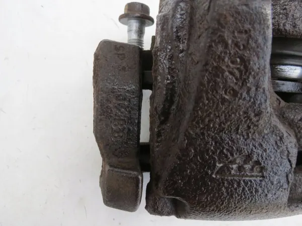 V70 OEM vänster fram bromsok för Volvo V70 3.2 image 3
