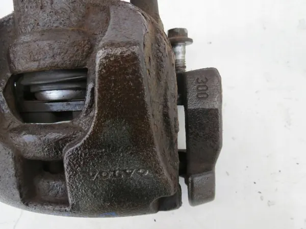 V70 OEM vänster fram bromsok för Volvo V70 3.2 image 4
