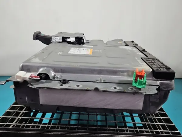 Suzuki OEM 96530-63U01 hybridbatteri 140V 840Wh image 4
