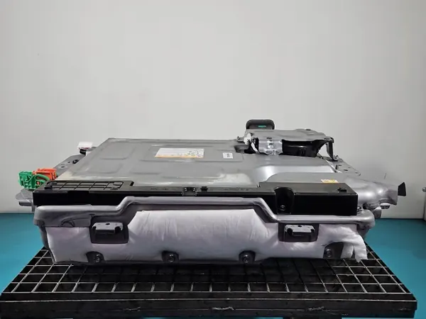 Suzuki OEM 96530-63U01 hybridbatteri 140V 840Wh image 5
