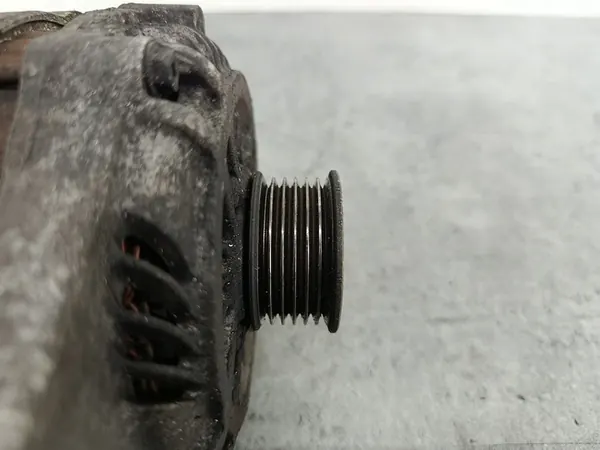 Vaihtovirtageneraattori Mazda 5 I 2.0 i 16V image 3