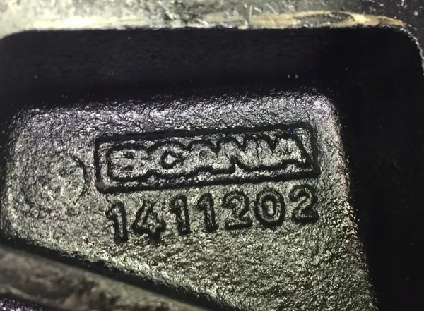 OEM 1403126 Scania Motor-Vorderabdeckung - Gebraucht image 6