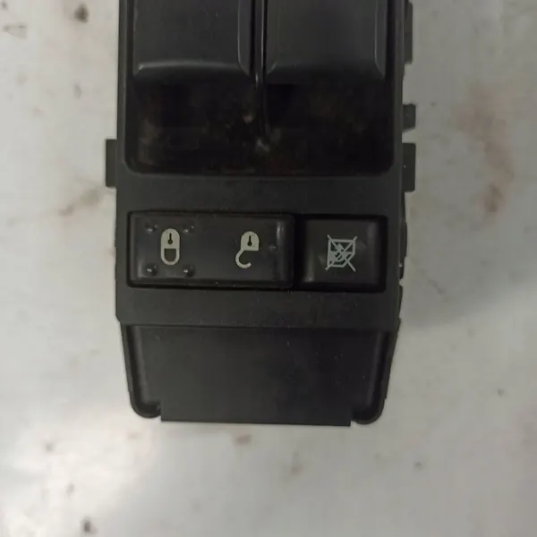 PANEL DE VIDRO FRONTAL ESQUERDO JEEP COMPASS 04602780AA image 4