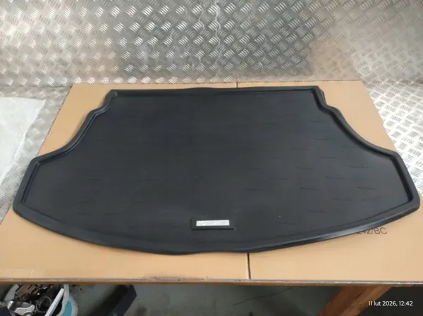 Lexus UX 2018-2026 Tavaratilamatto OEM PW241-76000 image 2