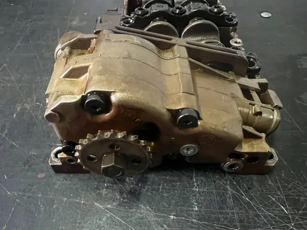 Pompe à huile OEM 7594471 pour moteur BMW N43B20AY image 3