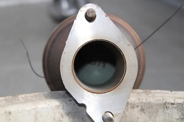 Sistema de escape completo Ford C-MAX MK2 1.5 TDCI image 2