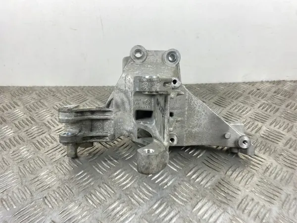 Support de compresseur AC Jeep Compass 2019 OEM FOB32003 image 1