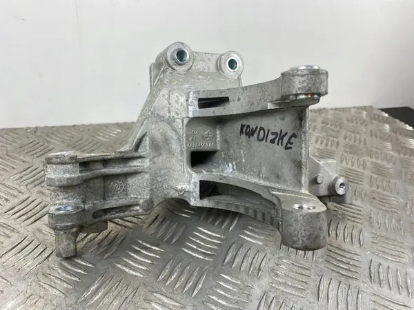 Support de compresseur AC Jeep Compass 2019 OEM FOB32003 image 5