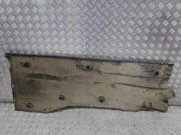 Escudo inferior derecho OEM 3G0 para VW Passat B8 image 3