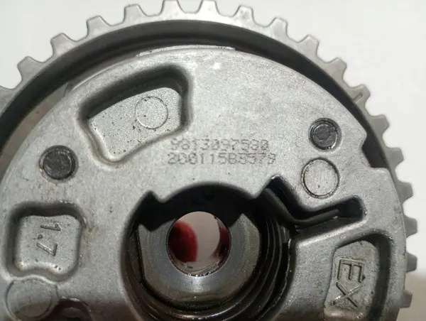 Nockenwelle Peugeot 208 1.2 VTI OEM 9813097580 image 5