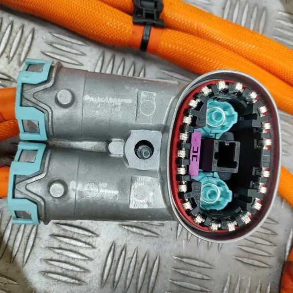Cable carga batería BMW 5 G60 5A55A49 image 4