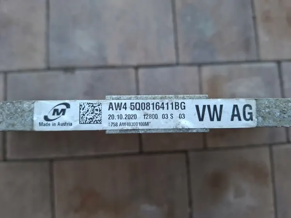 VW Golf 7 Klimakühler OEM 5Q0816411BG - Gebraucht image 6
