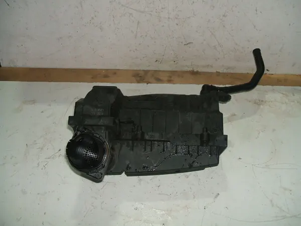 SKODA YETI VW SEAT AUDI Carcaça do Filtro de Ar 3C0129601CA image 3