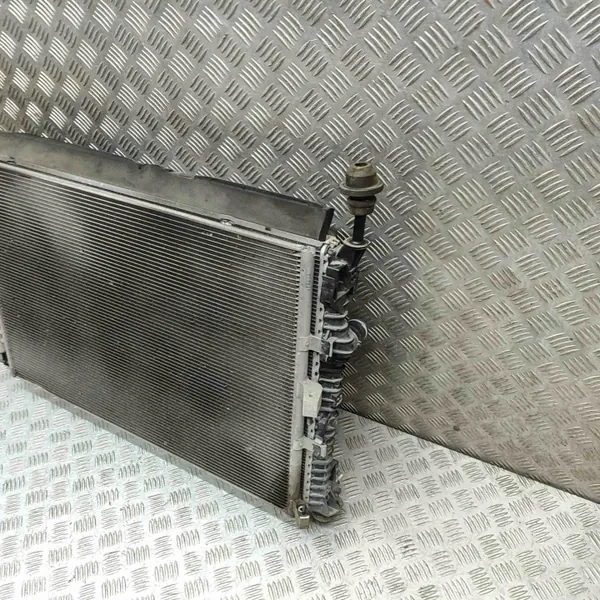 Pièces refroidissement OEM BK218C607D Ford Transit 2.0L image 6