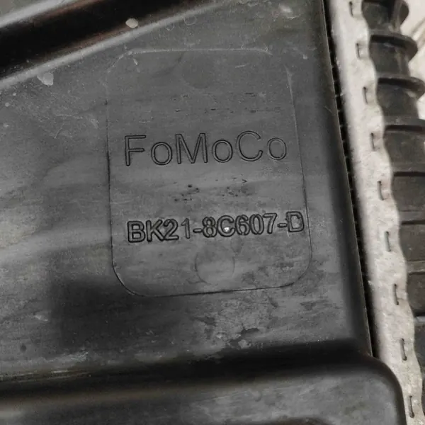 Pièces refroidissement OEM BK218C607D Ford Transit 2.0L image 7