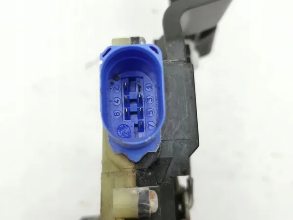 Porsche Cayenne (9PA) 2005 Dörrlås höger sida image 6