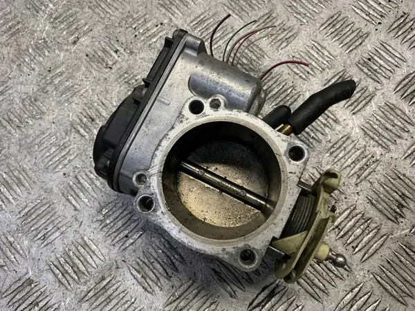 Corpo de borboleta AUDI A6 C5 2.4 078133063AG image 2