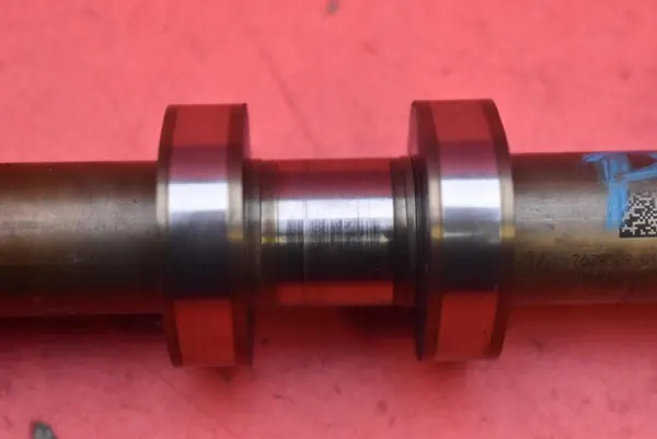 Arbre à cames admission droit OEM 7629529 BMW 4.4 V8 image 6