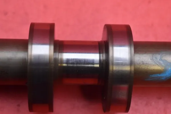 Arbre à cames admission droit OEM 7629529 BMW 4.4 V8 image 7