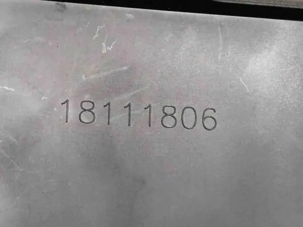 Gebruikte CD-wisselaar OEM 18111806 voor Mercedes-Benz M-Klasse image 7
