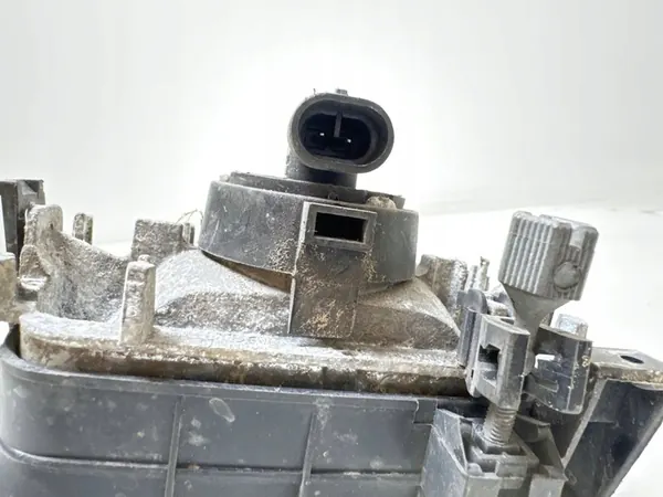 1998 Mazda 626 Farol de nevoeiro dianteiro 062162013R image 4