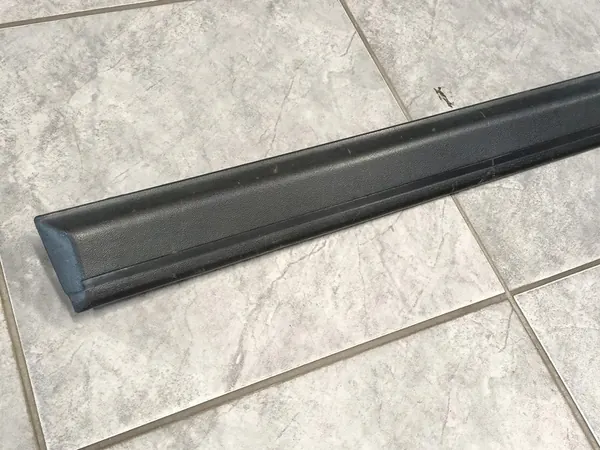 Vänster Framdörrslist VW Golf 3 5D image 3