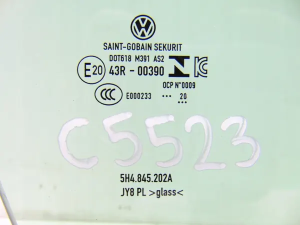 Vitre latérale porte avant droite OEM 5H4845202A image 4