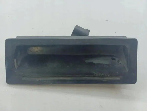 Porsche Heckklappengriff OEM 1J0827566F - Gebraucht image 2