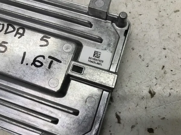 Kraftstoffpumpensteuermodul OEM 155000096AA image 3