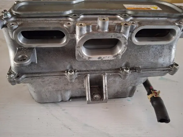 Convertisseur Onduleur Mitsubishi OEM 9410A064 Occasion image 5