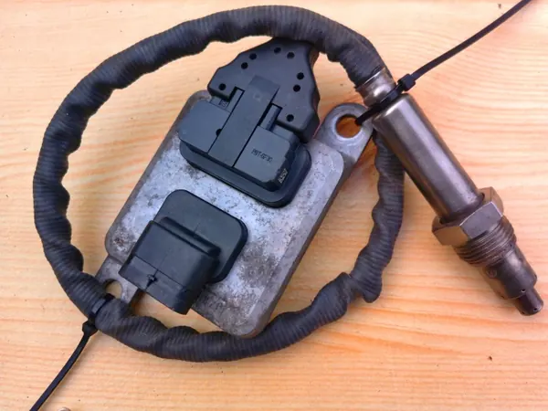 NOX-effektsensor OEM A0009058411 för Mercedes image 3