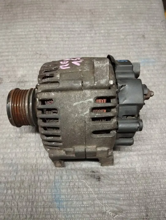 Alternador Nissan Micra K12 1.5 DCI image 8