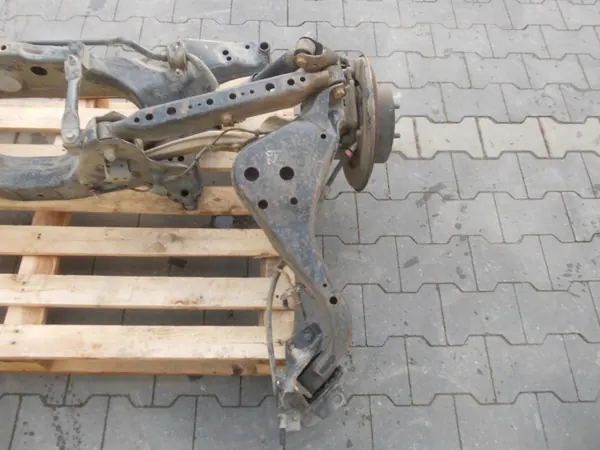 ap1 Hinterachsträger für Nissan Qashqai J10 - Gebraucht image 4