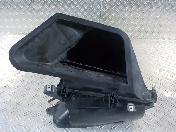 Mercedes A166830053 Innenraumfiltergehäuse Gebraucht image 2