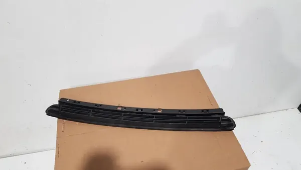 Citroen C5 Front Lüftungsgitter OEM 9682331677 image 3