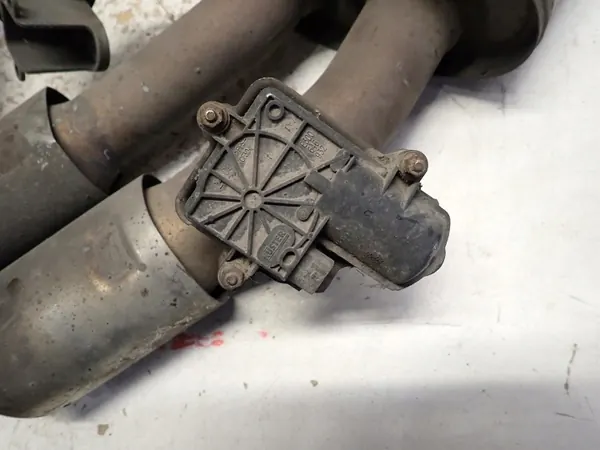 Silencieux Audi A4 S4 B9 2015- OEM 8W0253611B image 8