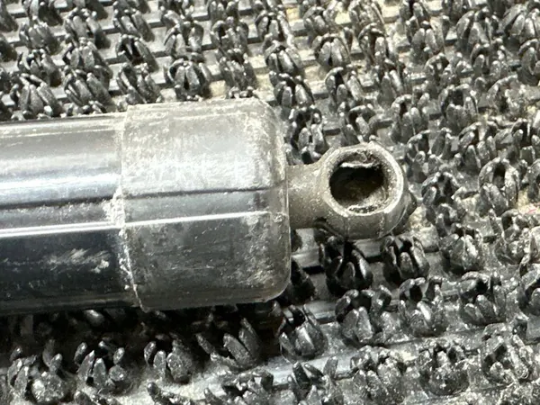 Atuador do porta-malas Porsche Cayenne (92A) image 3