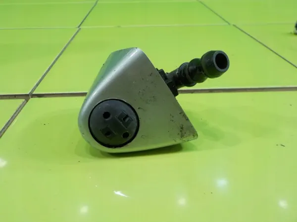 BMW XP45 71 Scheinwerferreiniger links vorne - Gebraucht image 2