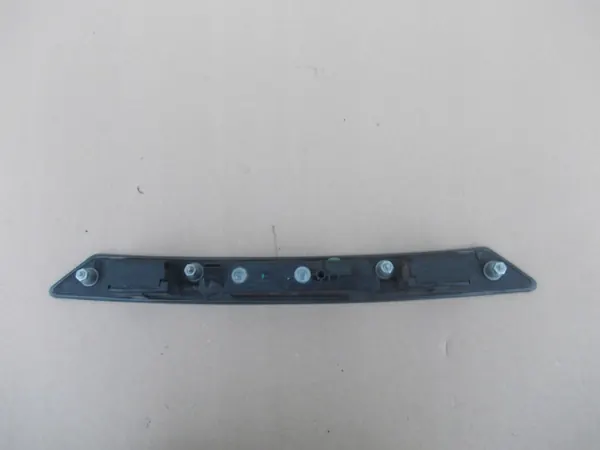 Kleplijst Audi A3 8P Sportback OEM 8P4827574B image 5