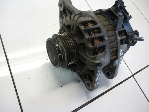 HYUNDAI I20 1.2 G4LA Vaihtovirtageneraattori image 3