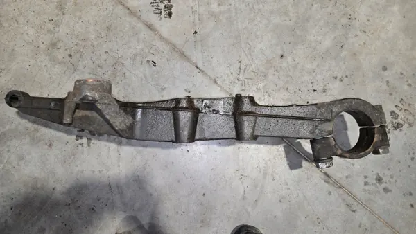 Stabilisaattorikiinnike vasen OEM 9743281241 Atego image 2