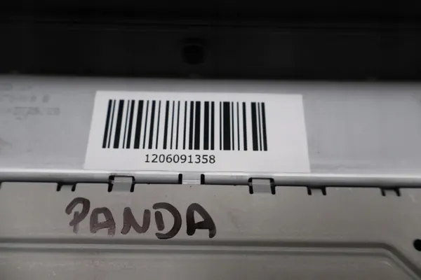 Fiat Panda III Radion Navigointinäyttö OEM '00521525420 image 5