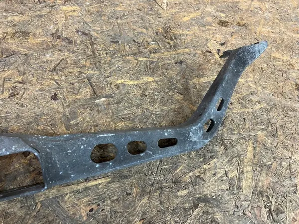 Audi A4 8K Motorstödförstärkning OEM 8K0199521C image 3