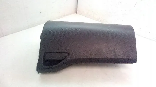 Guardaobjetos Toyota Auris 150 OEM 5504102050 image 2
