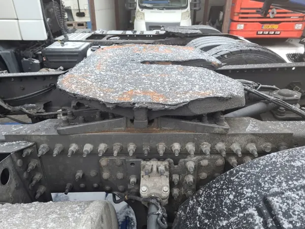 OEM SIODŁO SAF HOLLAND 140 MM WSPORNIK VOLVO FH FM image 3