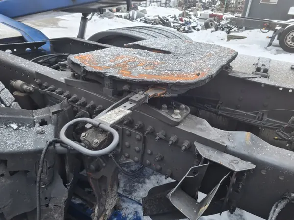 OEM SIODŁO SAF HOLLAND 140 MM WSPORNIK VOLVO FH FM image 4