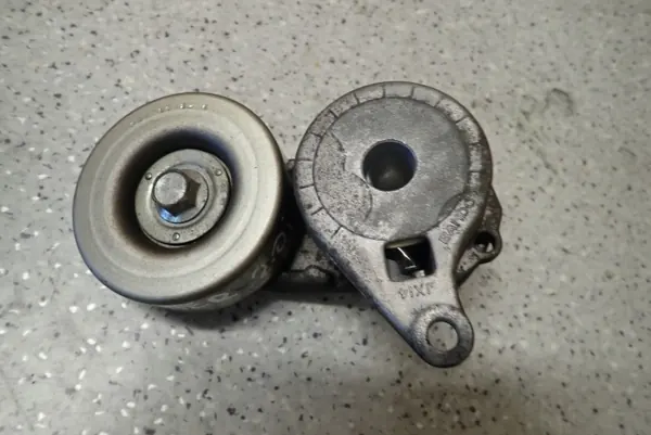 Rolo tensor Mitsubishi OE para Outlander 2.0 2003-2006 image 3