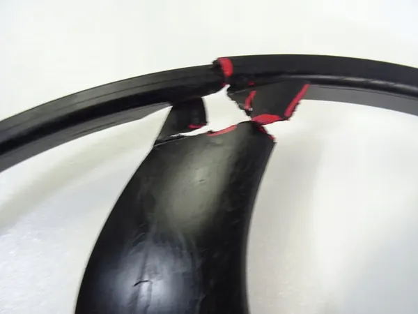 Audi A1 8X 1.6 TDI Diesel Kylarrör 6R0959455G image 3