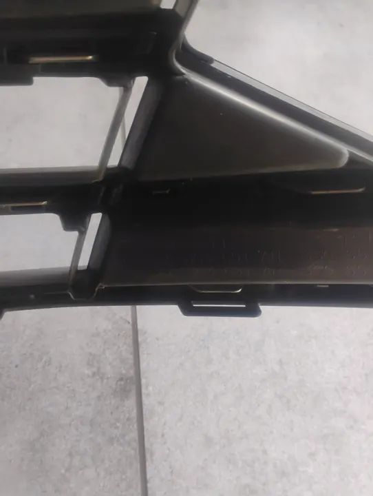 Grill Radiator VW Passat B8 image 8